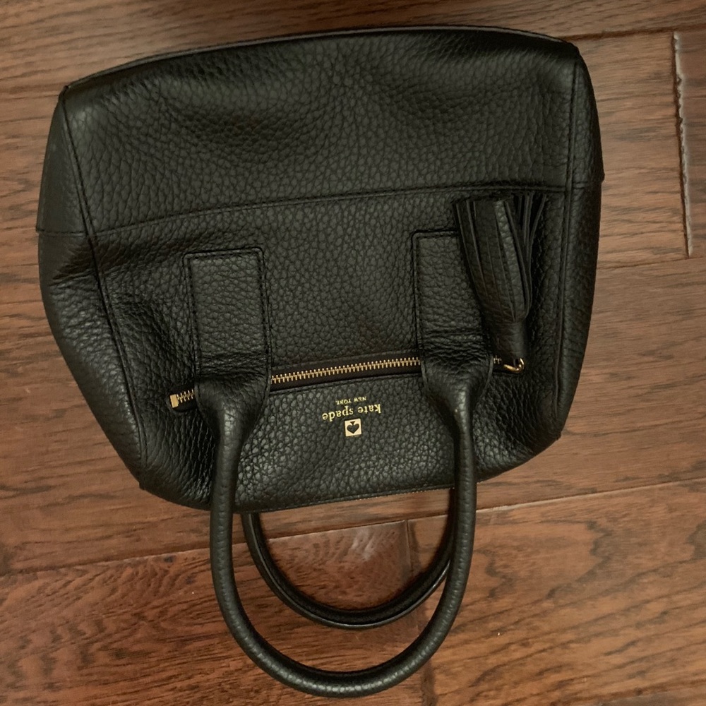 KATE SPADE PURSE!!